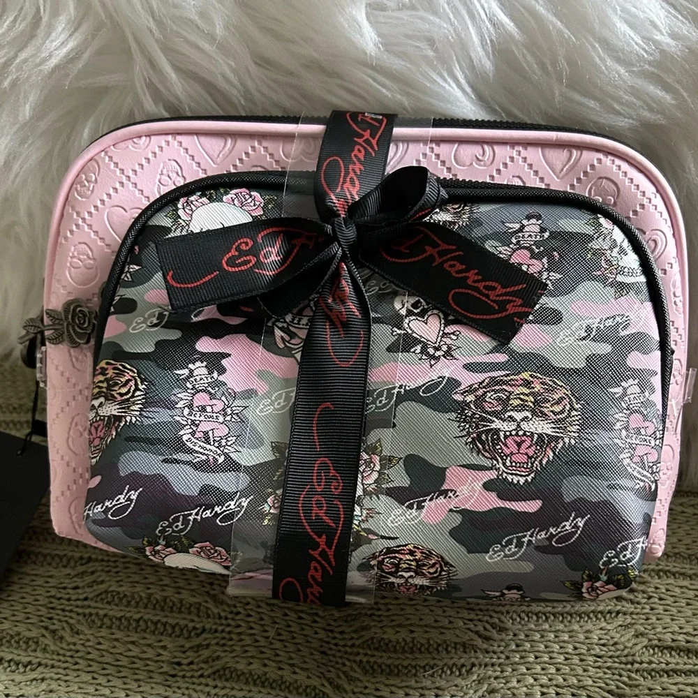 NWT Ed Hardy Pink Small Camo Cosmetic Pouch Bundle with Black Ribbon gift tie